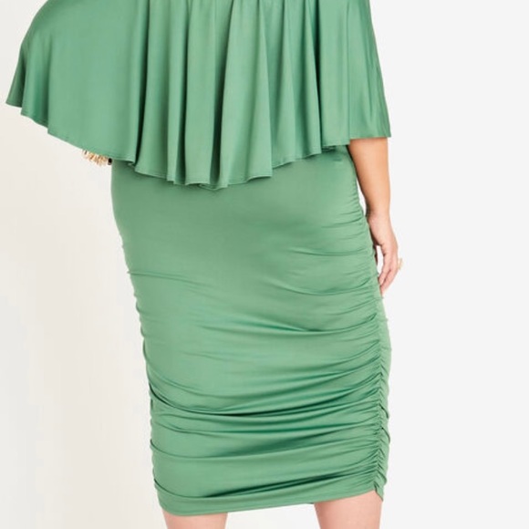 Off the Shoulder Bodycon Ruched Maxi - Picture 6 of 7